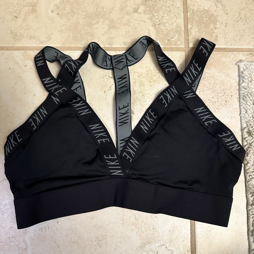 Nike sports bra